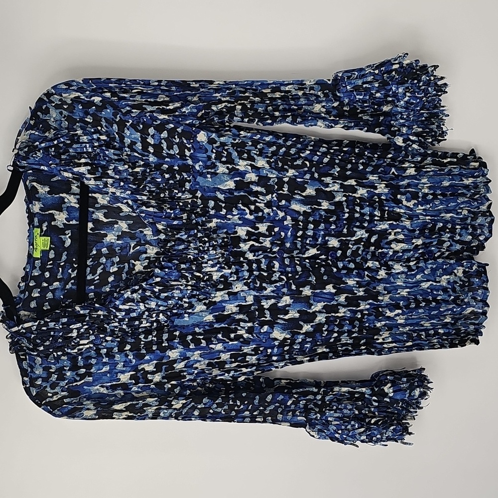 Agora Elegant Blue Fringed Collar & Sleeves Textured Button‎ Front Blouse